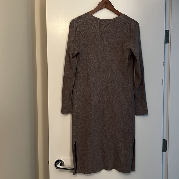 BECUL Grey Long Cardigan - Picture 3 of 3